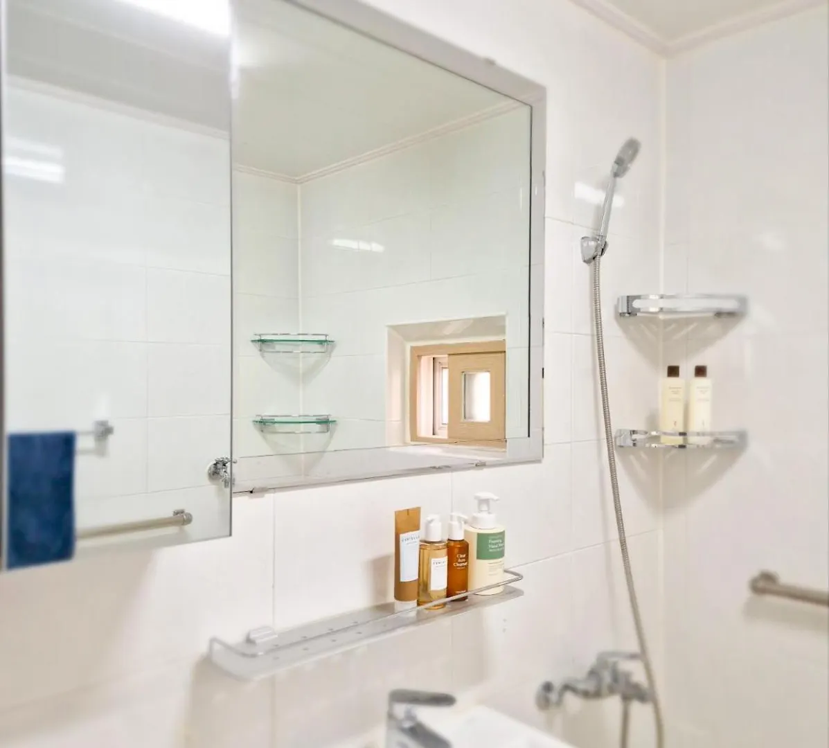 Fruits House Apartment Seoul